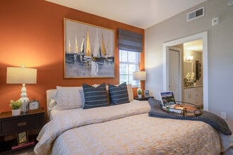 The Palms at Cape Coral in Cape Coral, FL - Foto de edificio - Building Photo