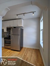 2430 N Kedzie Blvd, Unit 212 in Chicago, IL - Building Photo - Building Photo