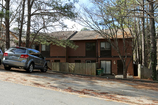 475-481 Granite Ridge Pl in Atlanta, GA - Building Photo