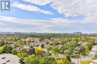 1440-1440 Lawrence Ave W in Toronto, ON - Building Photo - Building Photo