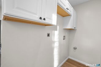 26 Mc Lean St in Hartford, CT - Building Photo - Building Photo