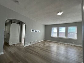 723 Ella St in Beatrice, NE - Building Photo