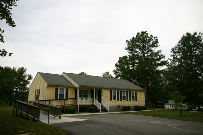 Sentry Woods in Petersburg, VA - Building Photo - Building Photo