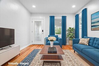 4637 Alpine Ave in Blue Ash, OH - Building Photo - Building Photo