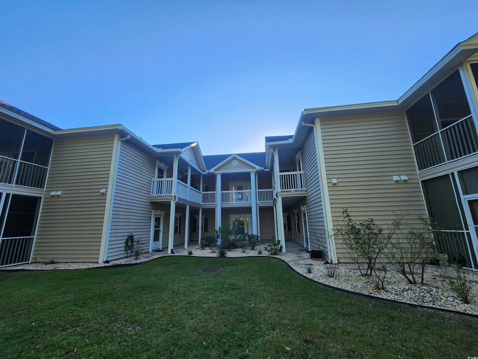 6310 Sweetwater Blvd in Murrells Inlet, SC - Building Photo