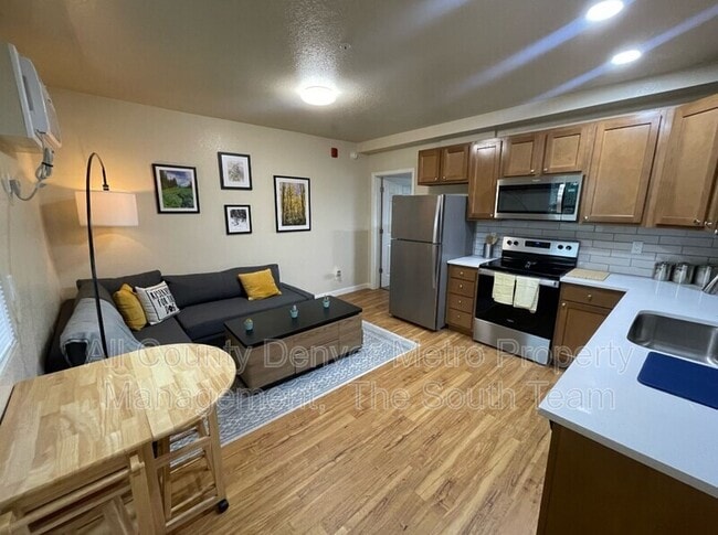 1391 Carr St in Lakewood, CO - Building Photo - Building Photo