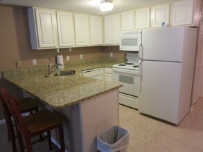Franklin Station Condominiums in Knoxville, TN - Building Photo - Building Photo