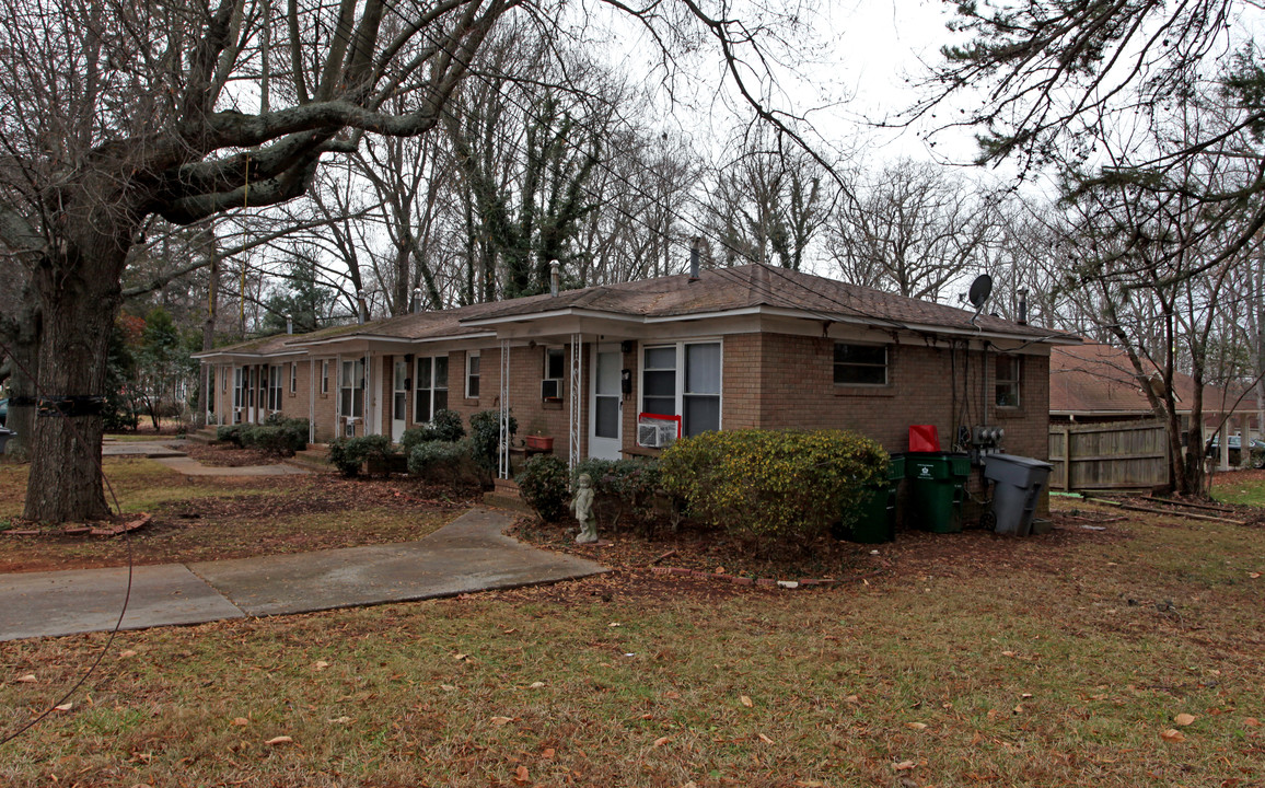 1827 Summey Ave in Charlotte, NC - Building Photo