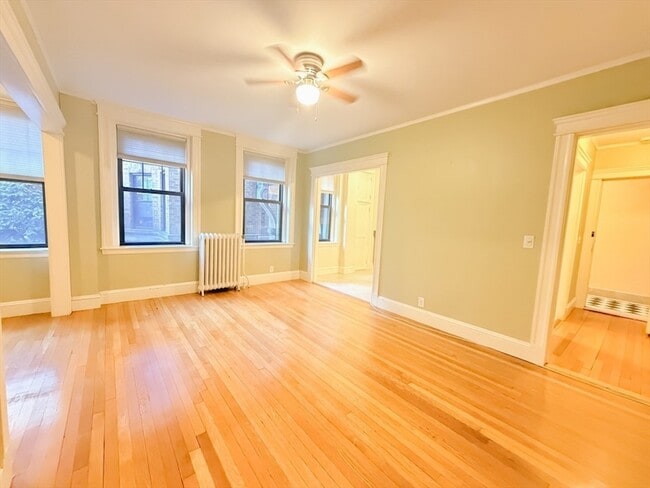 118 Riverway, Unit 6 in Boston, MA - Building Photo - Building Photo