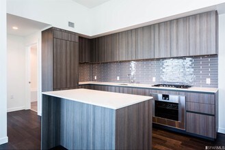 1000 3rd St-Unit -412 in San Francisco, CA - Building Photo - Building Photo