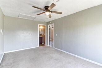 1270 NW 57th St in Lawton, OK - Building Photo - Building Photo