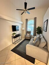 4910 Cougar Ct N in Naples, FL - Building Photo - Building Photo