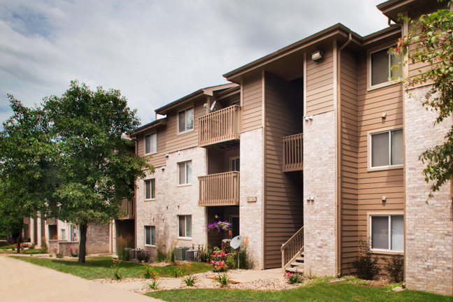 Park Avenue by Broadmoor in Des Moines, IA - Foto de edificio