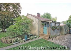 919 W Columbia Ave in Champaign, IL - Building Photo - Building Photo