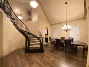 2752 Waters Edge Dr in Grand Prairie, TX - Building Photo - Building Photo