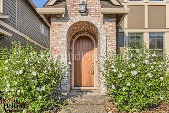 28941 SW Monte Carlo Ave in Wilsonville, OR - Building Photo - Building Photo