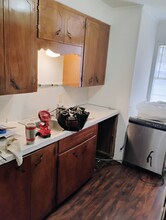 1015 Louise Ln in Wake Village, TX - Building Photo - Building Photo