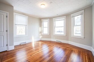 1012-12 River St in Agawam, MA - Building Photo - Building Photo