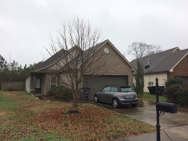 property at 5259 Promenade Dr