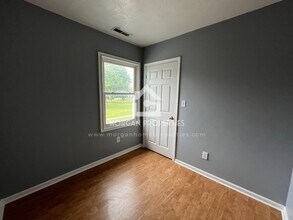 430 W 7th St, Unit 430 in Anderson, IN - Foto de edificio - Building Photo
