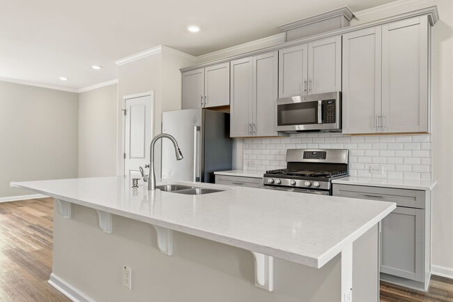 6512 Astor Elgin St in Raleigh, NC - Building Photo - Building Photo