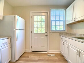 47 Maple St in Clarksville, TN - Building Photo - Building Photo