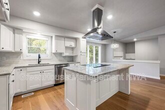 6 Erith Ln in Bella Vista, AR - Building Photo - Building Photo