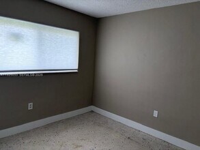 828 SW 20th Ave in Miami, FL - Building Photo - Building Photo