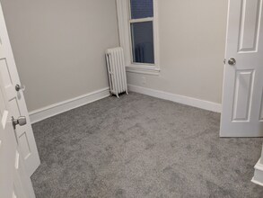 6308 Ogontz Ave, Unit I102 in Philadelphia, PA - Foto de edificio - Building Photo