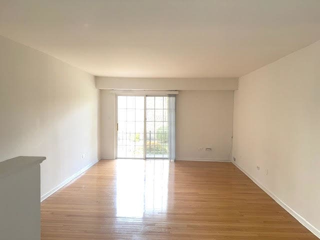 1621 N Windsor Dr in Arlington Heights, IL - Building Photo - Building Photo