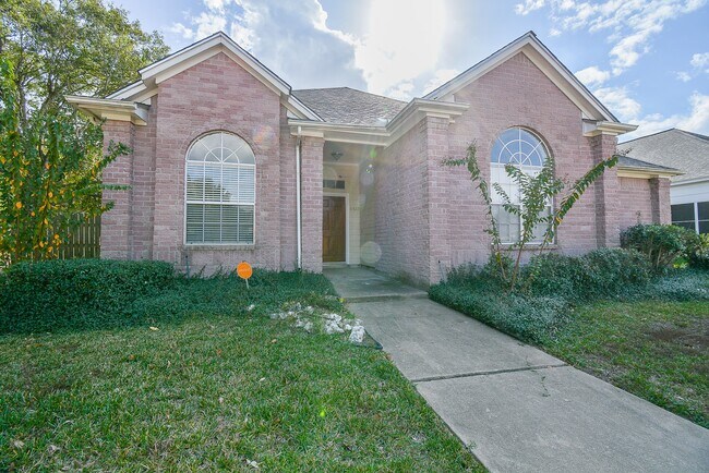 property at 6422 Alisa Ln