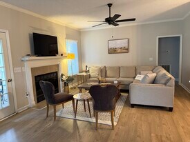 105 Amick St in Lexington, SC - Building Photo