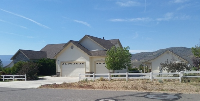 1604 Chiquita St in Minden, NV - Building Photo