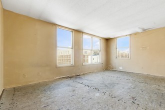 738 Elton Ave in Bronx, NY - Building Photo - Interior Photo