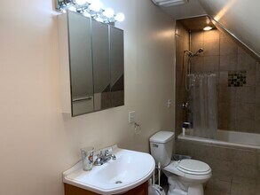 74 Sharon St in Medford, MA - Building Photo - Building Photo