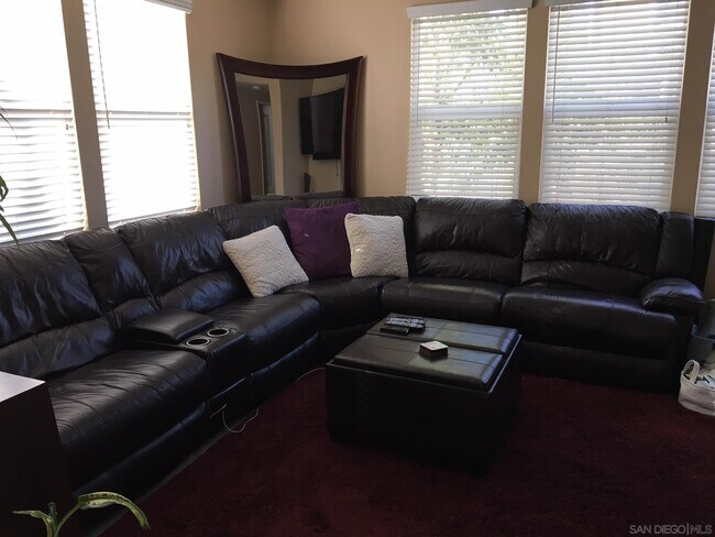 2978 Beachwood Blf Wy in San Diego, CA - Building Photo - Building Photo
