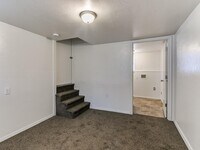 420 W Daws St photo'