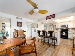 1301 Gulf Blvd in Clearwater, FL - Building Photo - Building Photo