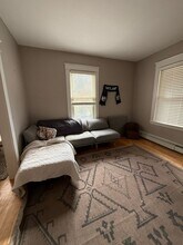 35 Everett Ave in South Portland, ME - Building Photo - Building Photo