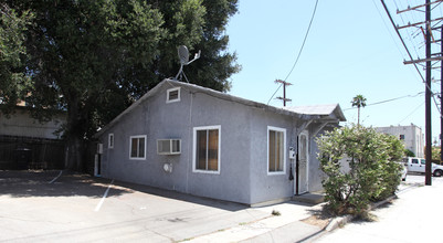 1010 Thompson Ave in Glendale, CA - Building Photo - Building Photo