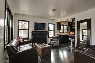 1243 N Genesee Ave, Unit 1243 in West Hollywood, CA - Foto de edificio - Building Photo