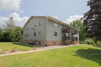 20 Redner Apartments in Battle Creek, MI - Foto de edificio - Building Photo