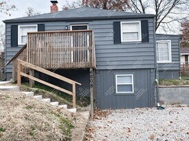 4808 NE 47th St in Kansas City, MO - Building Photo