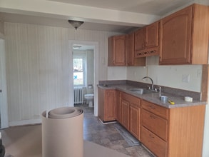 4 Grandview St in East Stroudsburg, PA - Building Photo - Building Photo