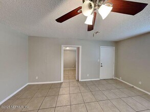 5804 Jack Rd in Jacksonville, FL - Building Photo - Building Photo