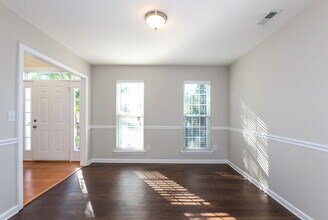 8921 Cameron Spring Rd in Charlotte, NC - Building Photo - Building Photo