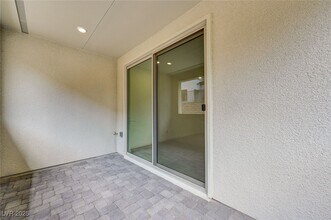 2541 Monolith St in Las Vegas, NV - Building Photo - Building Photo
