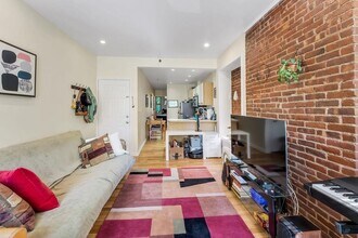 124 Madison St in Hoboken, NJ - Building Photo - Building Photo