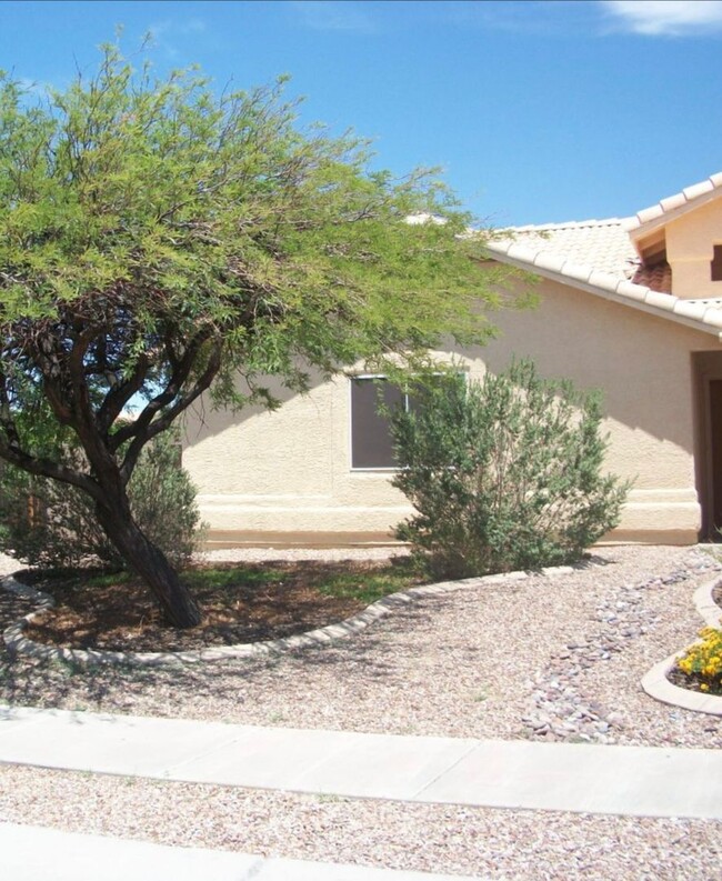 9565 E Paseo San Ardo in Tucson, AZ - Building Photo - Building Photo