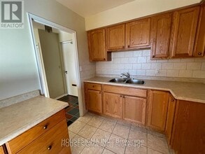 201 Ontario St in Cobourg, ON - Building Photo - Building Photo